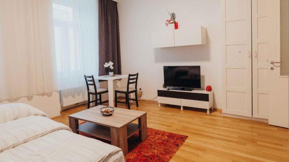 Flarent Economy Apartments เวียนนา ภายนอก รูปภาพ